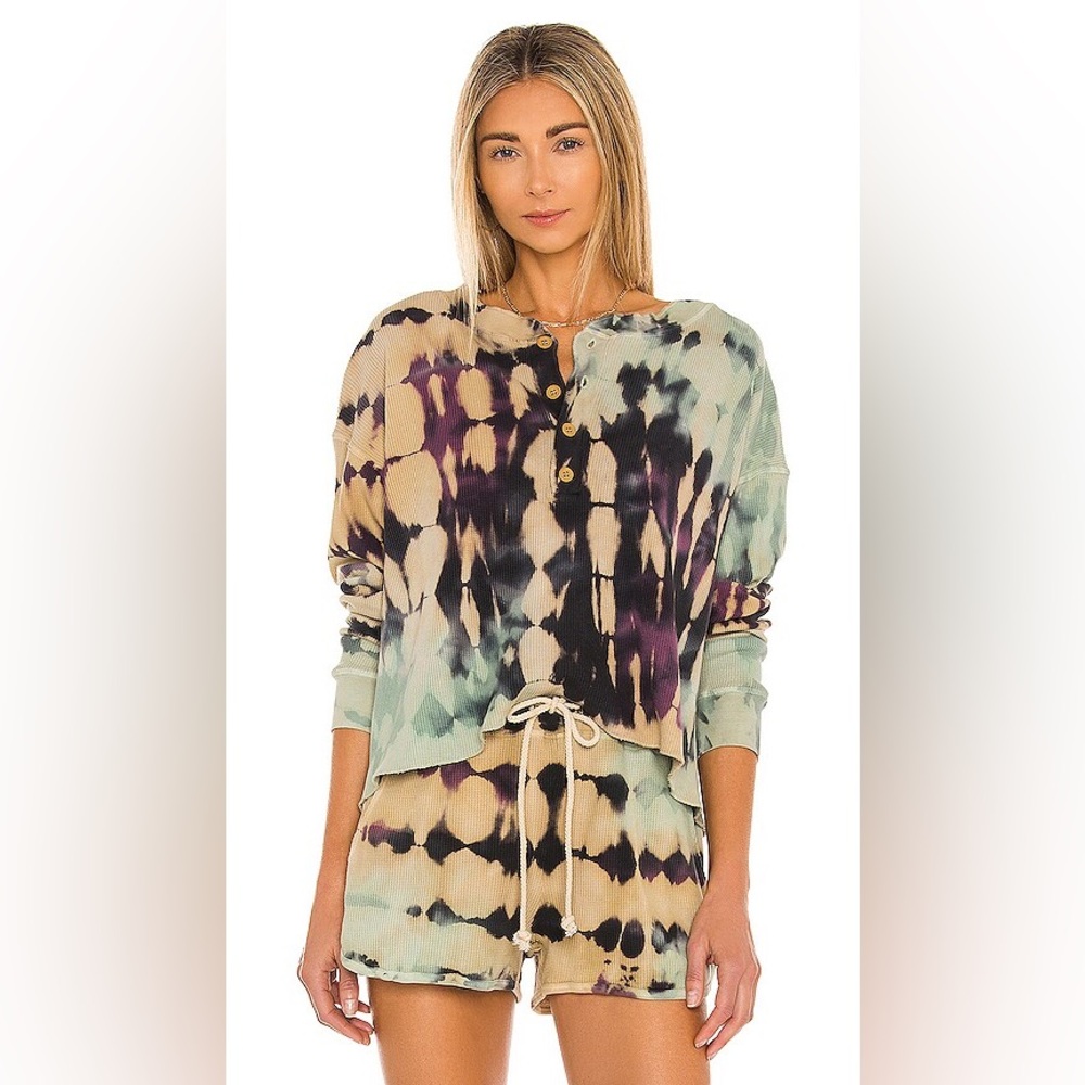 Daydreamer Tie Dye Thermal Henley Long Sleeve x Revolve Collab Size Medium